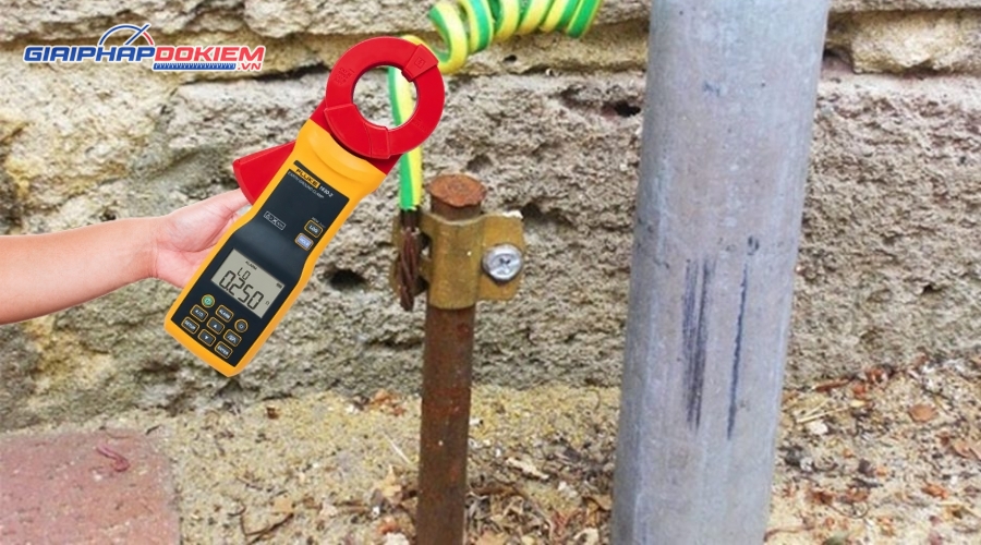 Top 8 Ampe Kìm Đo Điện Trở Đất Chính Xác Và Bền Bỉ Nhất 23 Ampe kìm đo điện trở đất Fluke 1630-2