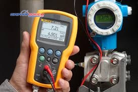 Máy hiệu chuẩn áp suất FLUKE-721-1615 (16 psig, 1500 psig) 13 Máy hiệu chuẩn áp suất FLUKE-721-1615 (16 psig, 1500 psig)
