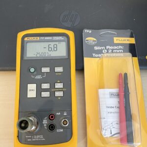 Máy hiệu chuẩn áp suất FLUKE-717 3000G (3000 psi, 207 bar) 7 Máy hiệu chuẩn áp suất FLUKE-717 3000G (3000 psi, 207 bar)