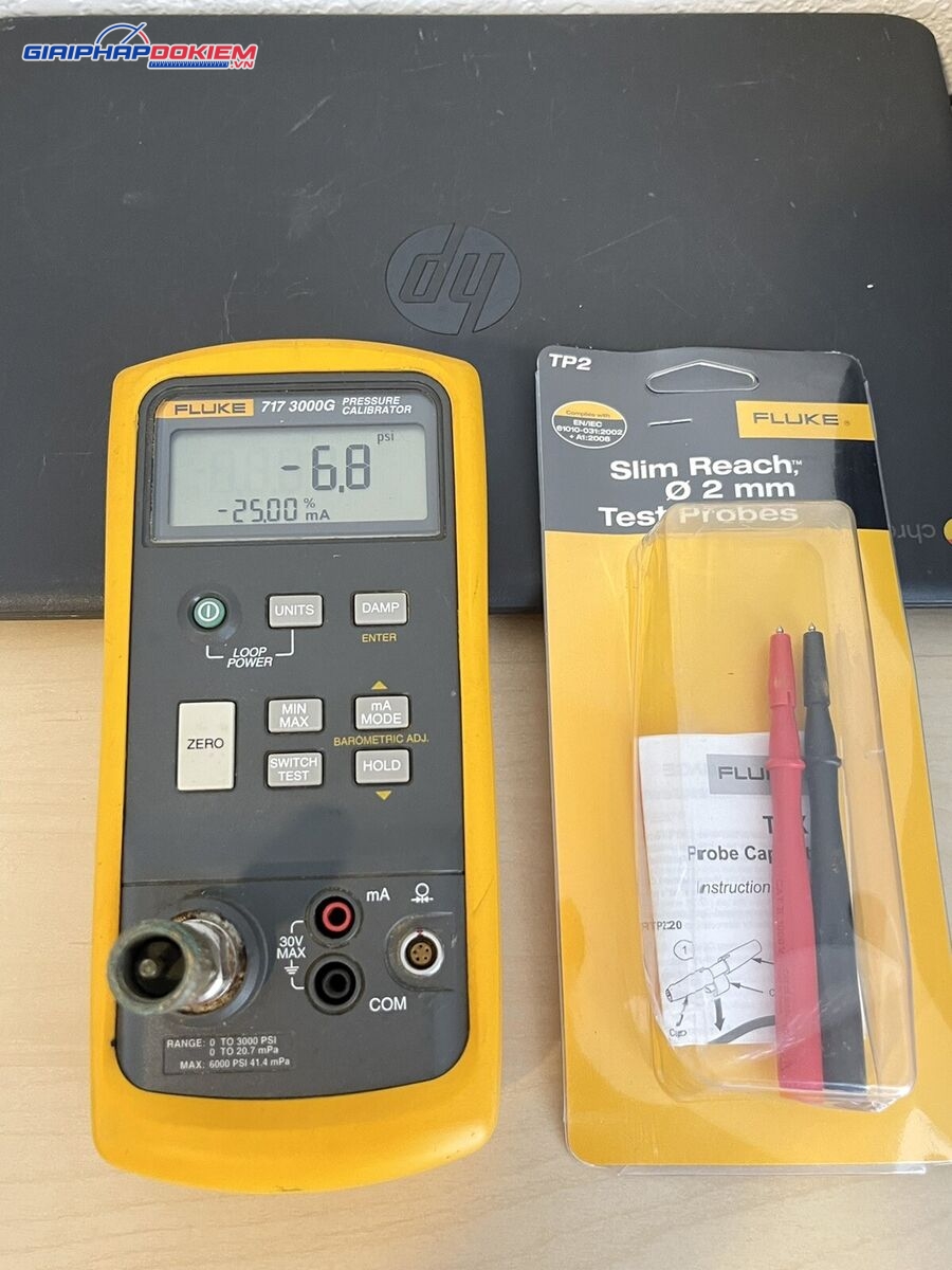Máy hiệu chuẩn áp suất FLUKE-717 3000G (3000 psi, 207 bar) 5 Máy hiệu chuẩn áp suất FLUKE-717 3000G (3000 psi, 207 bar)