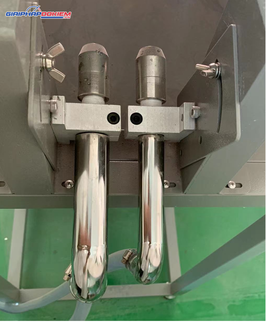 Buồng thử nghiệm mưa rào và thiết bị thử nghiệm phun nước PW-IP34/IP56 2 Buồng thử nghiệm mưa rào và thiết bị thử nghiệm phun nước PW-IP34/IP56