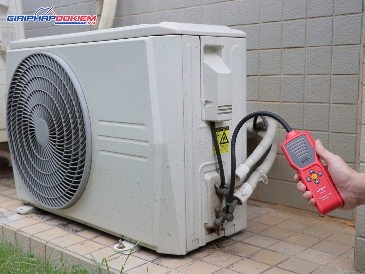 Máy dò khí ga lạnh UNI-T UT336B 10 Máy dò khí ga lạnh UNI-T UT336B