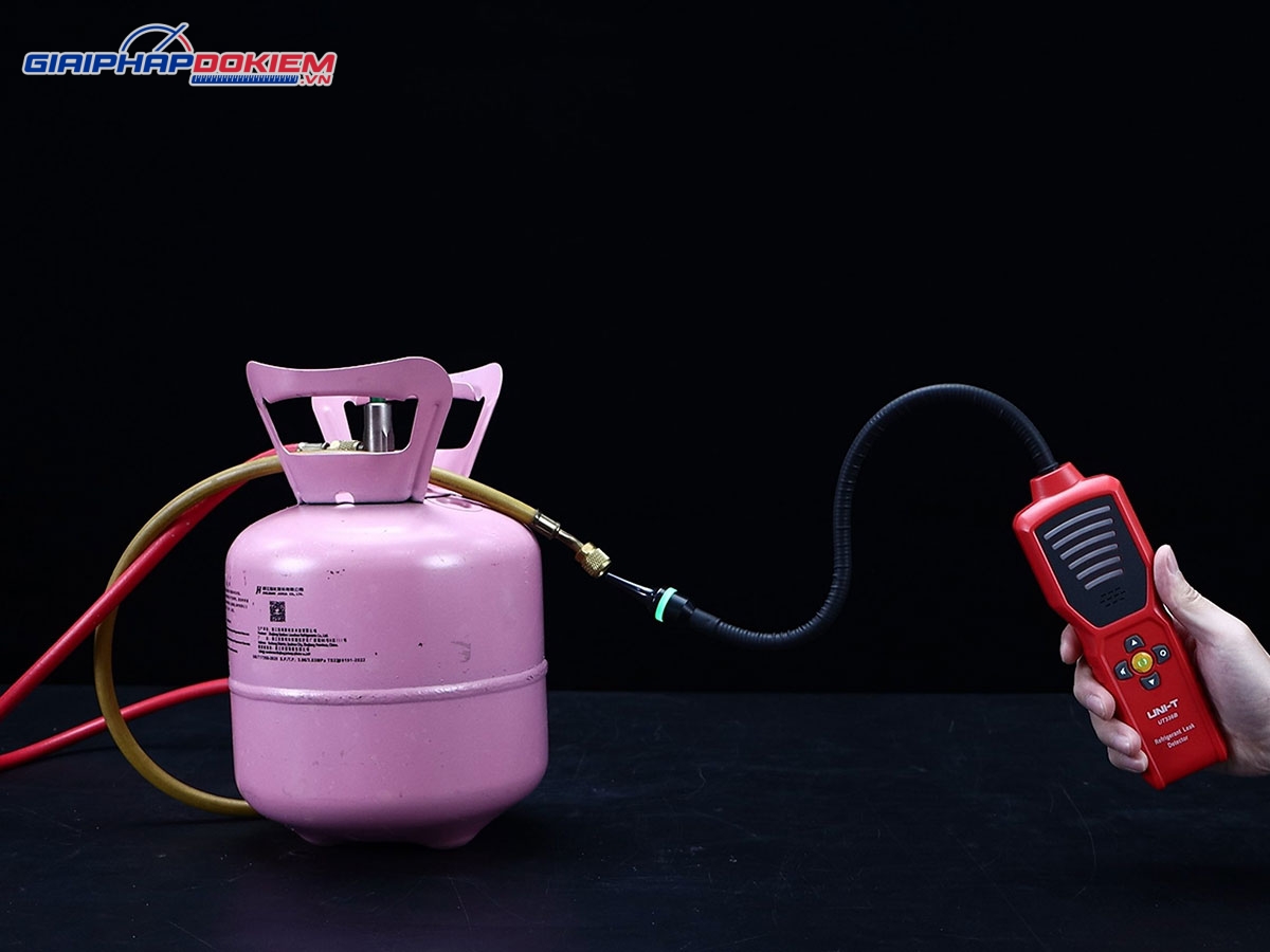 Máy dò khí ga lạnh UNI-T UT336B 11 Máy dò khí ga lạnh UNI-T UT336B
