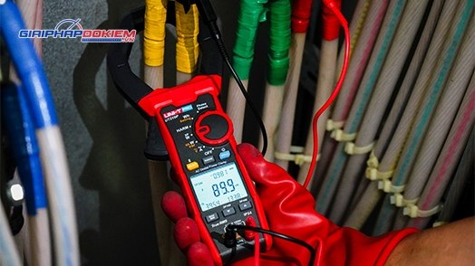 Ampe kìm phân tích công suất UNI-T UT219P 21 Ampe kìm phân tích công suất UNI-T UT219P