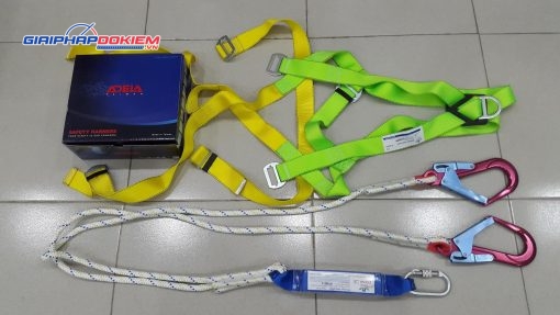 Dây an toàn toàn thân và dây treo giảm sóc 2 móc nhôm ADELA H4501+EW71052 10 Dây an toàn toàn thân và dây treo giảm sóc 2 móc nhôm ADELA H4501+EW71052