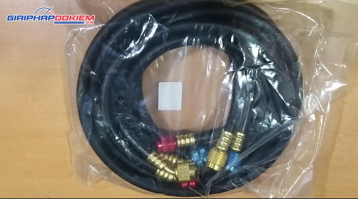 Dây ga đồng hồ áp suất Tasco TB140RS-Hose (NEW) 12 Dây ga đồng hồ áp suất TB140RS-Hose (NEW)
