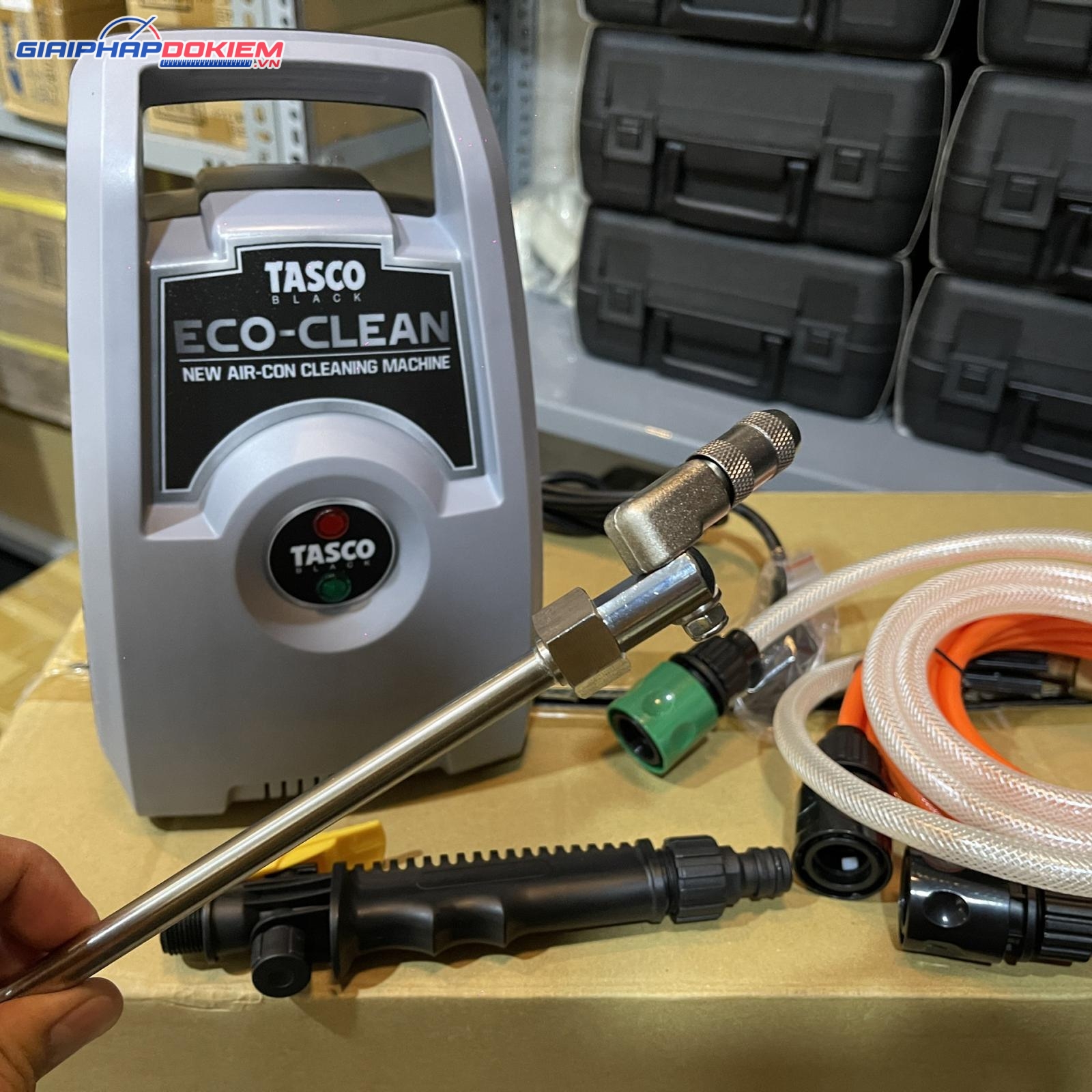 Máy xịt rửa vệ sinh điều hòa Tasco ECO-Clean 13 Máy xịt rửa vệ sinh điều hòa Tasco ECO-Clean