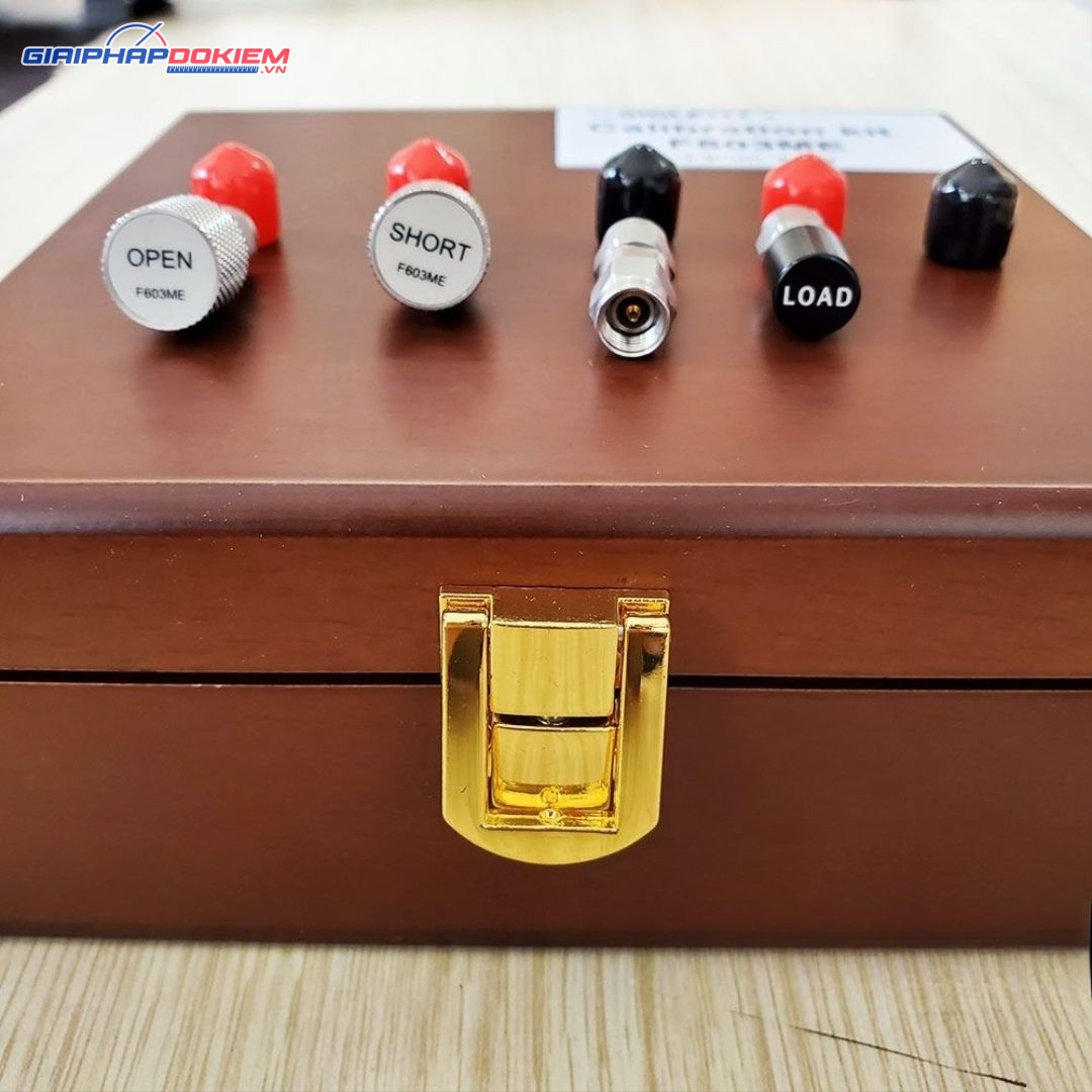 Phụ kiện phân tích máy phổ Siglent F603ME 5 Phụ kiện phân tích máy phổ Siglent F603ME