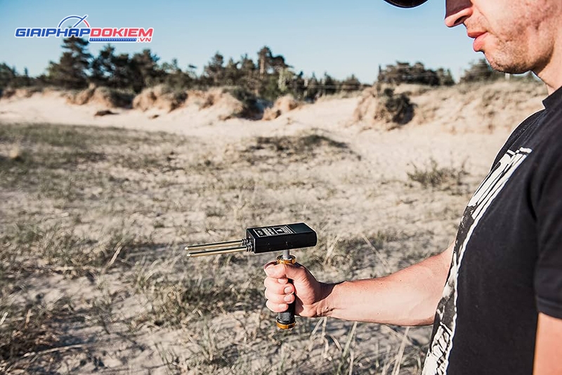 Máy dò tầm xa Compass Long Range GOLD CARBON - Sâu 6m, xa 350m 9 Máy dò vàng tầm xa GOLD CARBON độ nhạy cao