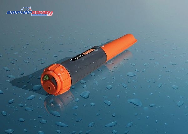 Máy dò kim loại cầm tay Nokta Pointer chống nước 3 Máy dò kim loại cầm tay Nokta Pointer chống nước