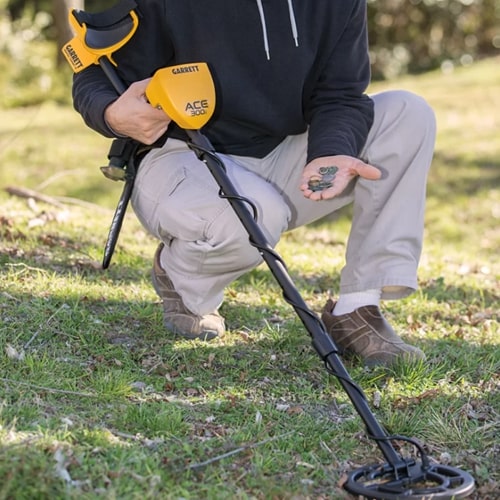 Máy dò kim loại dưới lòng đất Garrett ACE 300i tần số 8 kHz 9 Máy dò kim loại dưới lòng đất Garrett ACE 300i tần số 8 kHz