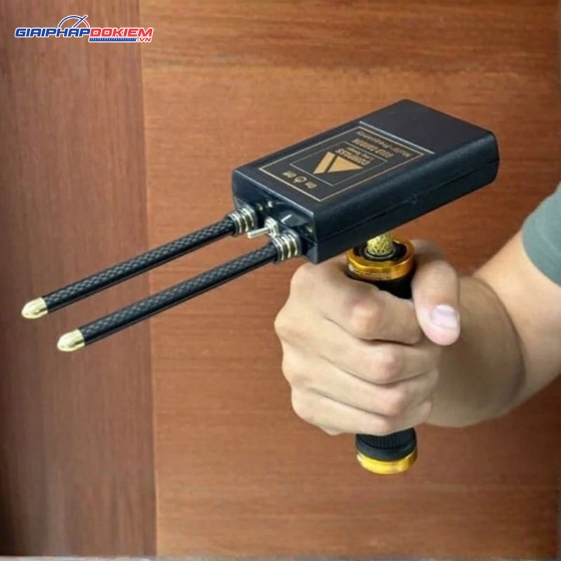 Máy dò vàng đa tần Compass Long Range Gold Carbon 500 4 Máy dò vàng đa tần Compass Long Range Gold Carbon 500