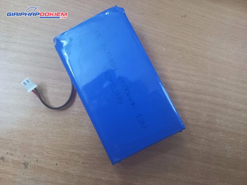 Pin sạc cho TM88 / TM89 / TM99 3 Pin sạc cho TM88 / TM89 / TM99