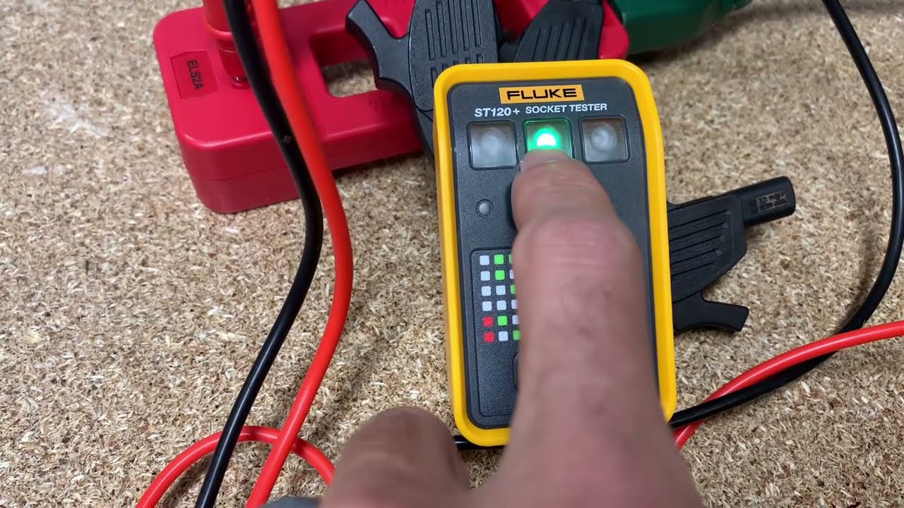 Thiết bị kiểm tra ổ cắm điện GFCI FLUKE ST120 5 ST120+ & ST120 - Fluke Fridays - Episode 29 - YouTube