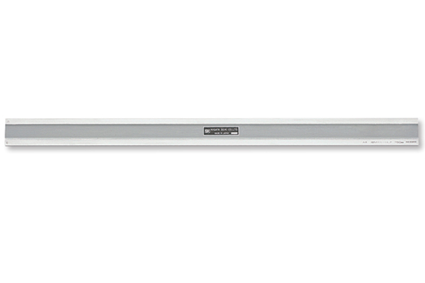 Thước thẳng chuẩn 2000mm thép carbon tôi cứng Niigata Seiki IBM-A2000H 6 Thước thẳng chuẩn dài 2000mm